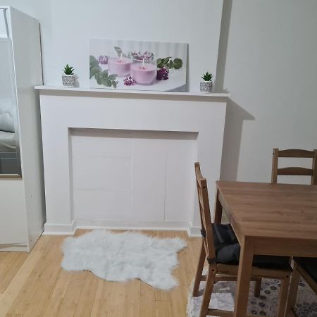 Apartament Bruxelles Airport Charleroi C Nouvelle Gerance Zewnętrze zdjęcie