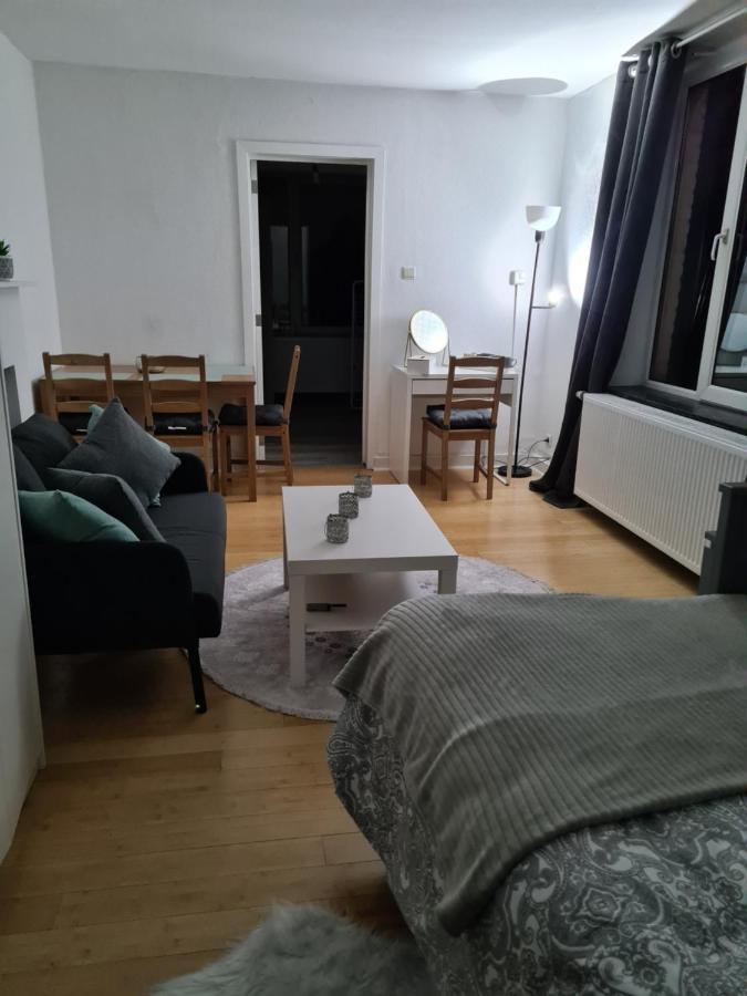 Apartament Cosy 1 & 2 Parking Et Wifi Gratuits Charleroi Pokój zdjęcie